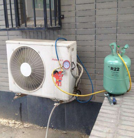 平安空调加氟